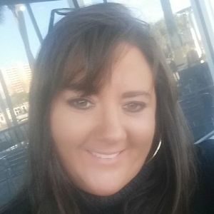 Meet your Posher, Michele